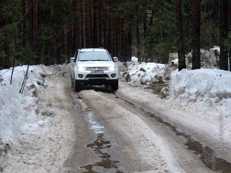 Тест-драйв Mitsubishi Pajero sport: пора записывать телефоны трактористов