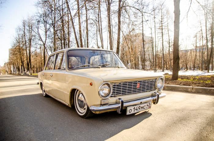 Живая история в оригинале: тест-драйв «копейки»