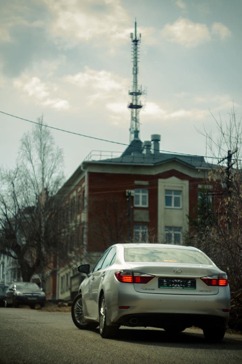 Тест-драйв Lexus ES250: Фен шуй не до мелочей