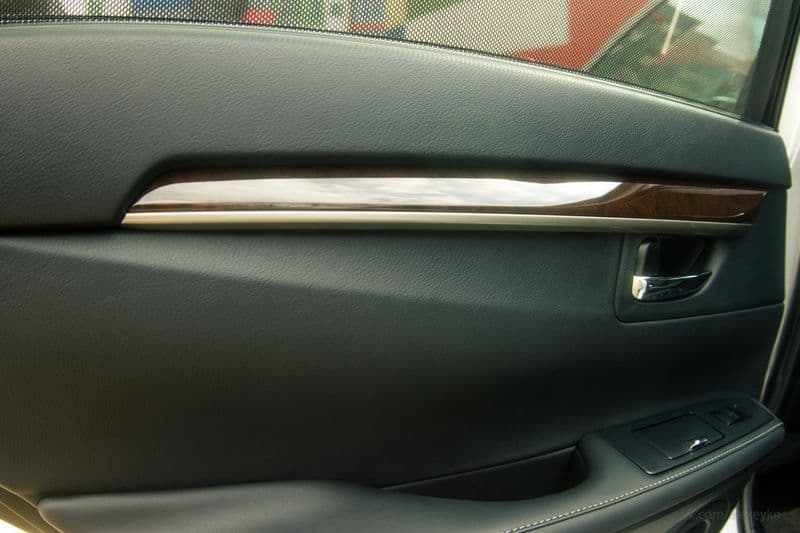 Тест-драйв Lexus ES250: Фен шуй не до мелочей