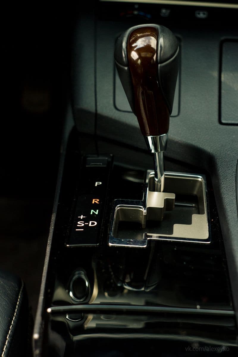 Тест-драйв Lexus ES250: Фен шуй не до мелочей