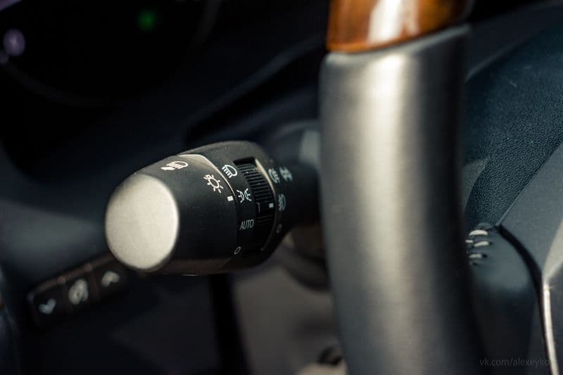 Тест-драйв Lexus ES250: Фен шуй не до мелочей