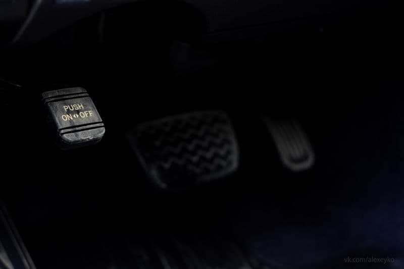 Тест-драйв Lexus ES250: Фен шуй не до мелочей