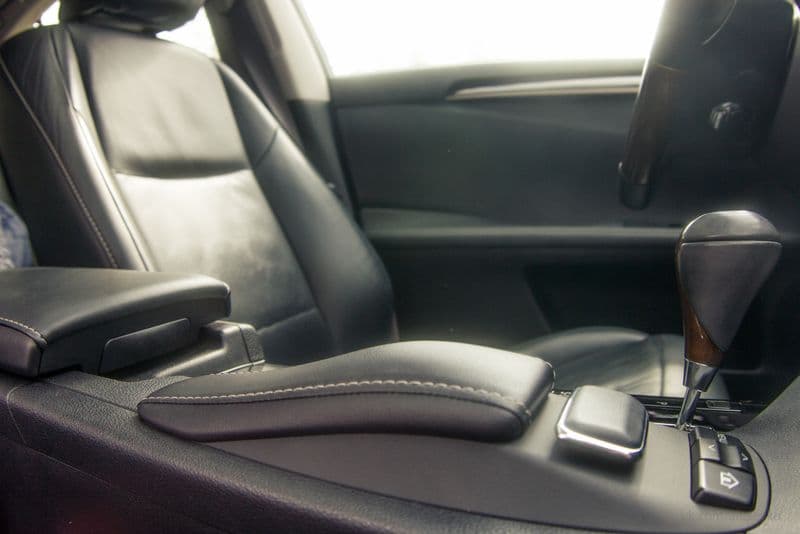 Тест-драйв Lexus ES250: Фен шуй не до мелочей