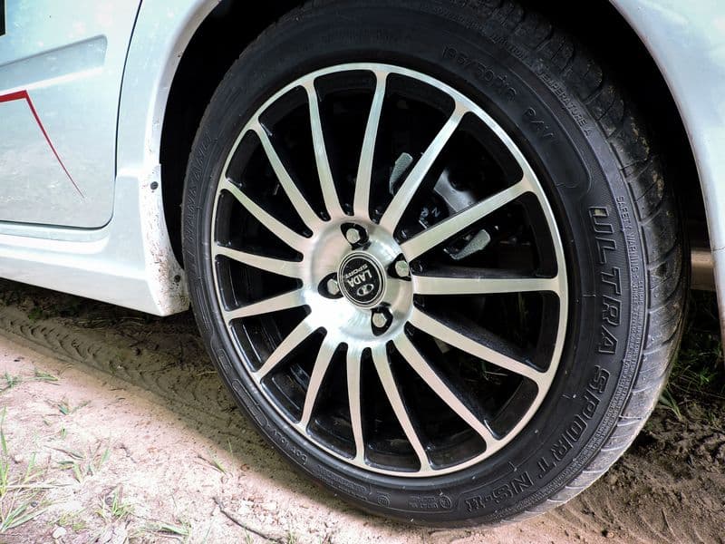 Тест-драйв «Лада Гранта Спорт». Придворный спортсмен