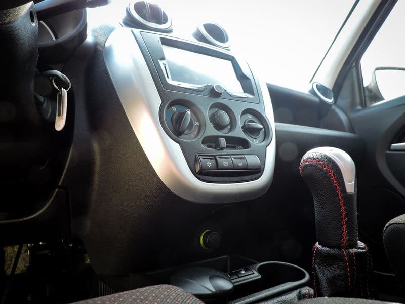 Тест-драйв «Лада Гранта Спорт». Придворный спортсмен