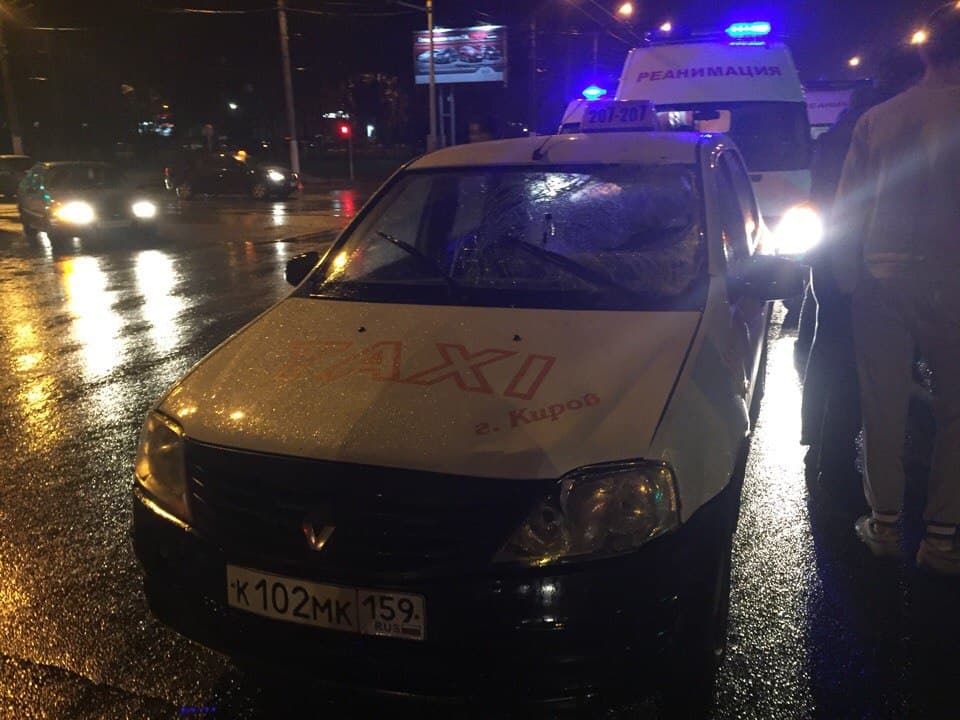 В Кирове таксист на огромной скорости сбил двух сотрудников ДПС