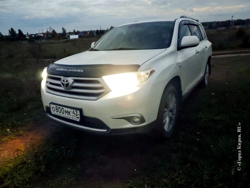 Тест-драйв Toyota Highlander: американец для русских