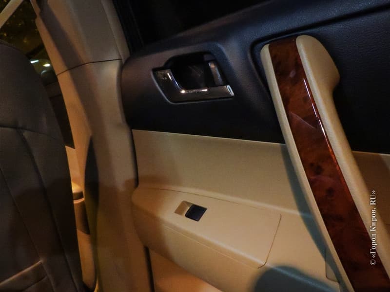 Тест-драйв Toyota Highlander: американец для русских