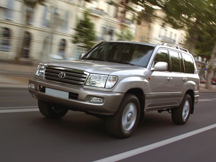 В Кирове пьяный сотрудник автосервиса угнал «Тойоту» клиента 