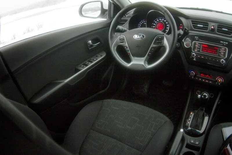 Тест-драйв Kia Rio: в гражданском теле спортивный дух
