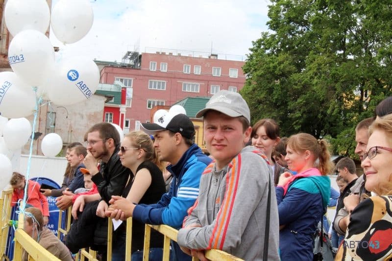 «Битва на рулях-2017»: кто лучше — рядовые водители или сотрудники ДПС?