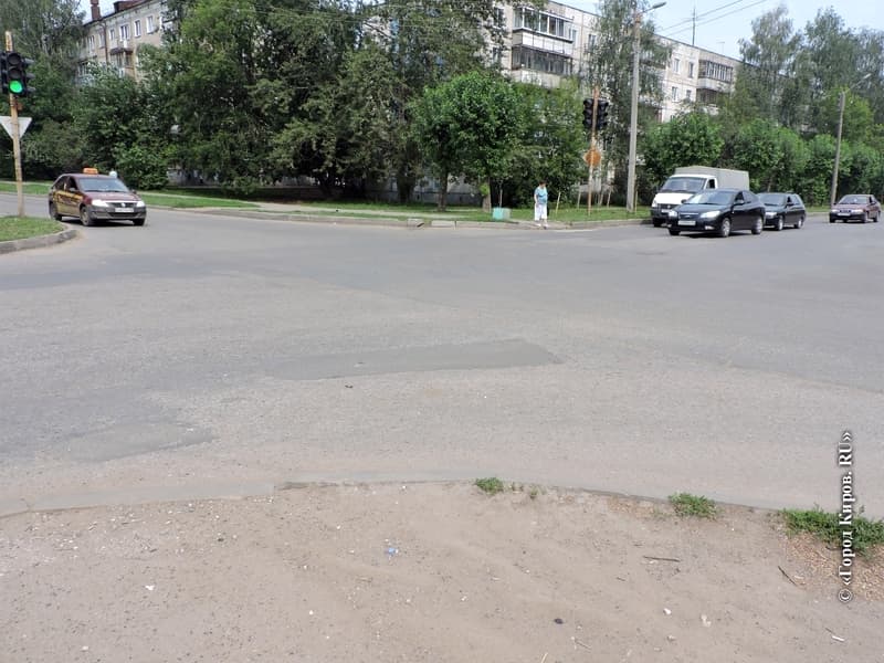 Разбитые дороги в Кирове: что изменилось с весны