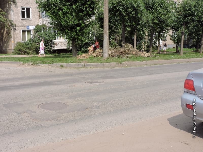 Разбитые дороги в Кирове: что изменилось с весны