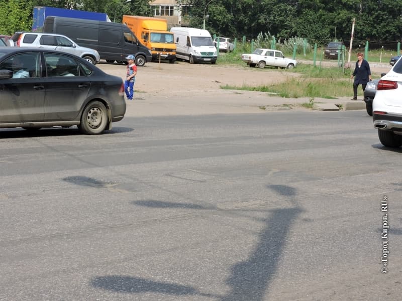 Разбитые дороги в Кирове: что изменилось с весны