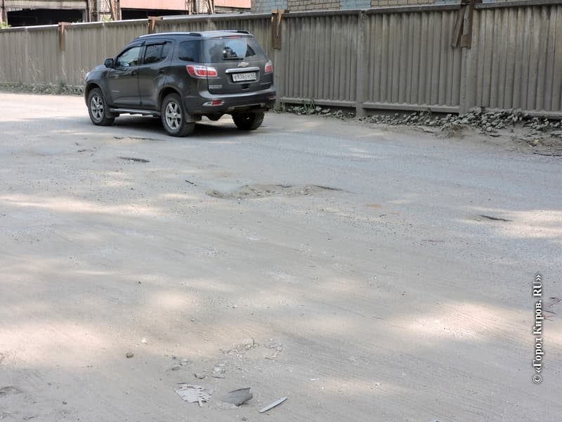 Разбитые дороги в Кирове: что изменилось с весны