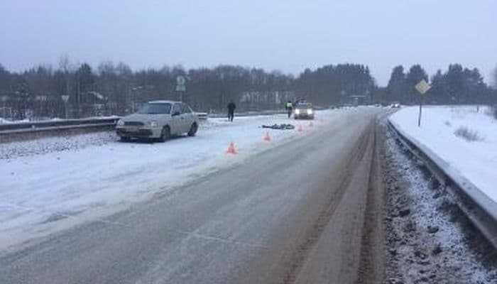 В Афанасьевском районе насмерть переехали мужчину, который лежал на дороге