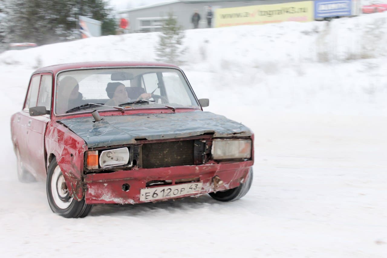 Сезон зимнего дрифта в Кирове объявляется открытым