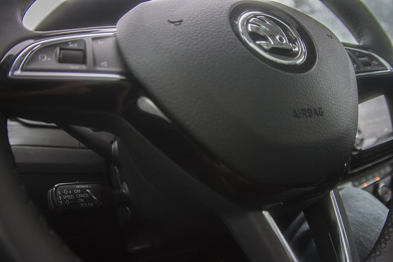 Тест-драйв ŠKODA Superb: консервативный взгляд на новые технологии