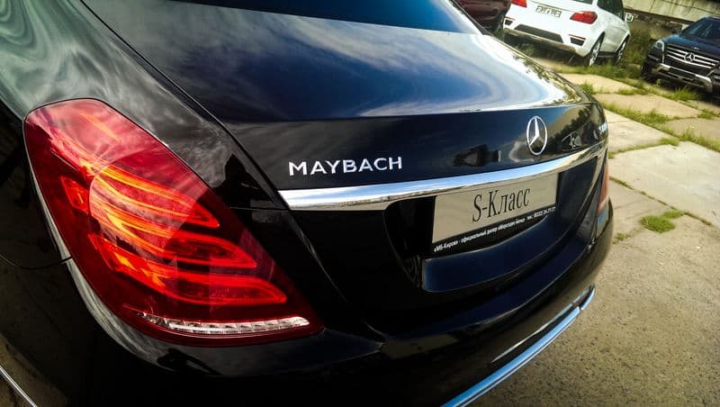 Тест-драйв Mercedes-Maybach S600. Автомобиль для серьезных людей