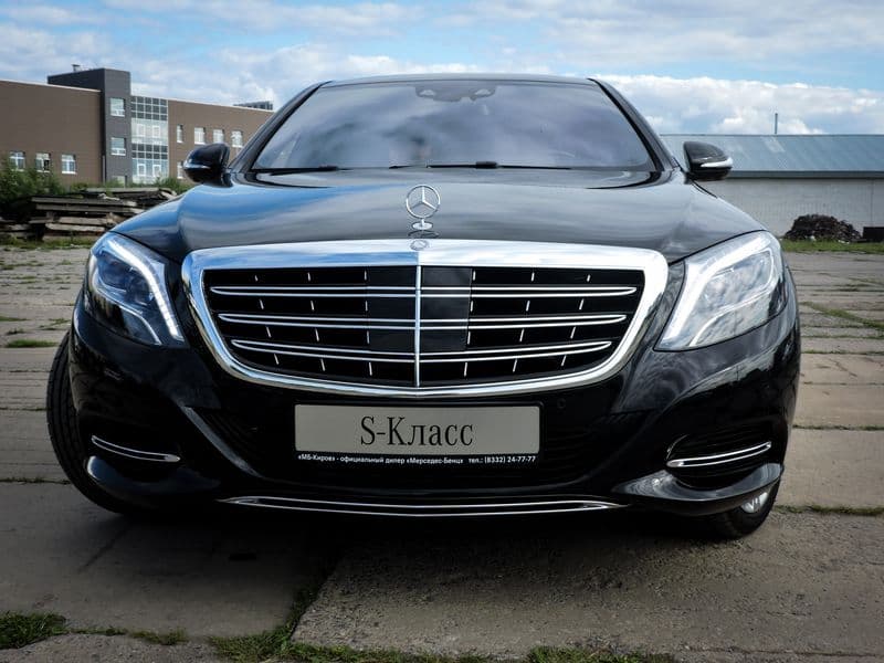 Тест-драйв Mercedes-Maybach S600. Автомобиль для серьезных людей