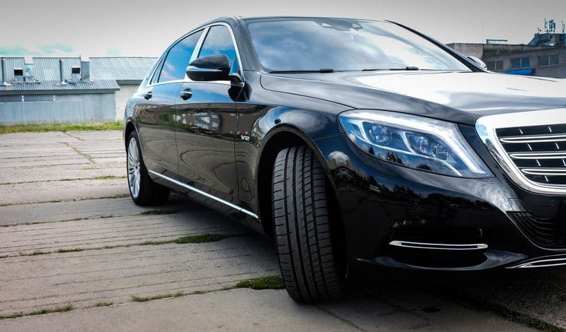 Тест-драйв Mercedes-Maybach S600. Автомобиль для серьезных людей