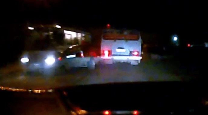 Не разминулся с автобусом при обгоне - авария в Красном