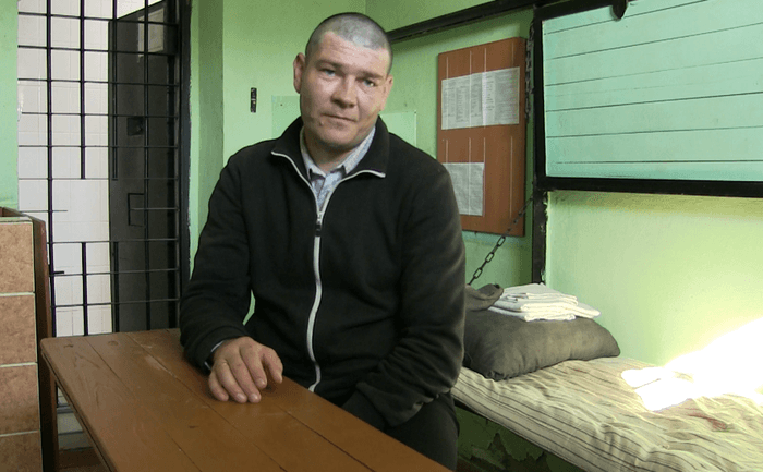 В ГИБДД показали, как живут в колонии водители, повторно лишенные прав за пьяное вождение