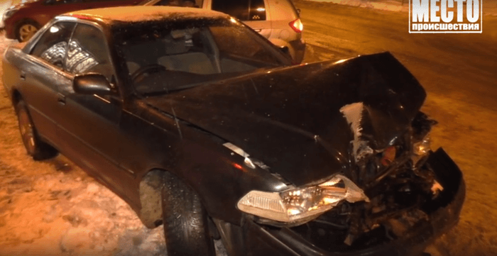 Пьяный лихач на “Марке-2” протаранил два припаркованных авто