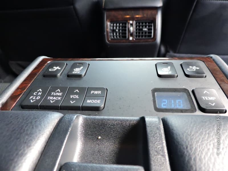 Тест-драйв Toyota Camry: Жаль, что я еще так молод...