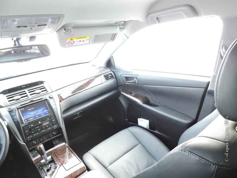 Тест-драйв Toyota Camry: Жаль, что я еще так молод...