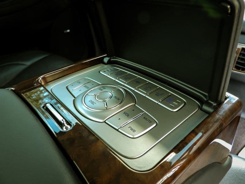 Тест-драйв Hyundai Genesis: премиум не стареет