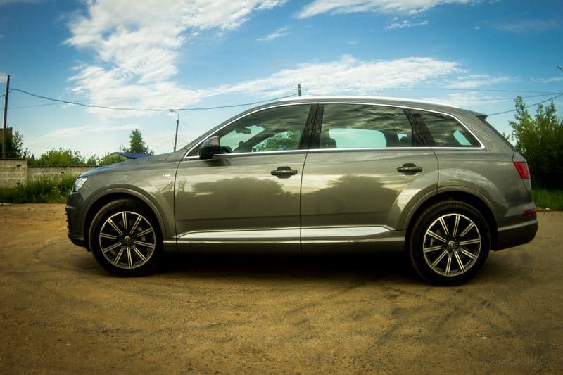 Тест-драйв Audi Q7: 9 лет ждали