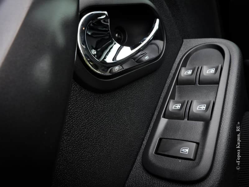 Тест-Драйв Renault Duster: Рестайлинг от головы до пят