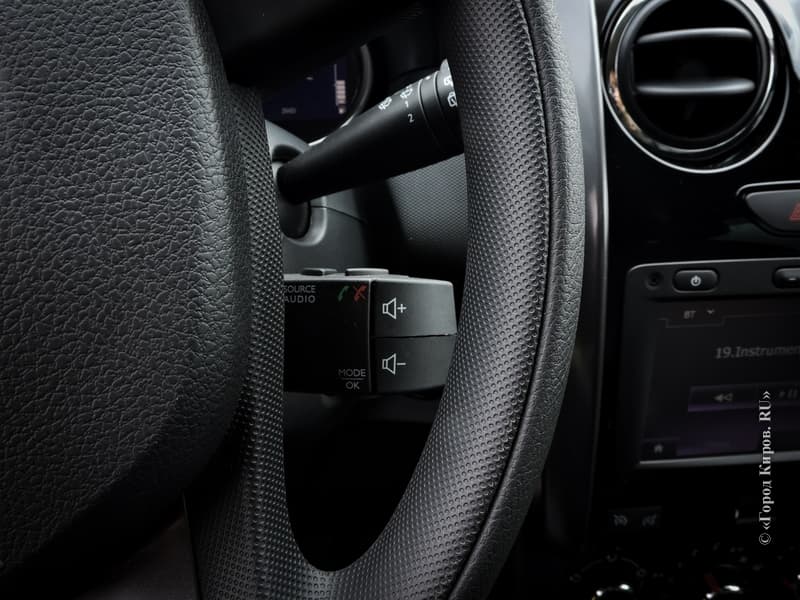 Тест-Драйв Renault Duster: Рестайлинг от головы до пят