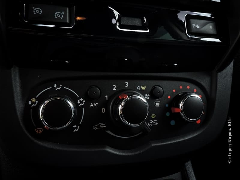 Тест-Драйв Renault Duster: Рестайлинг от головы до пят