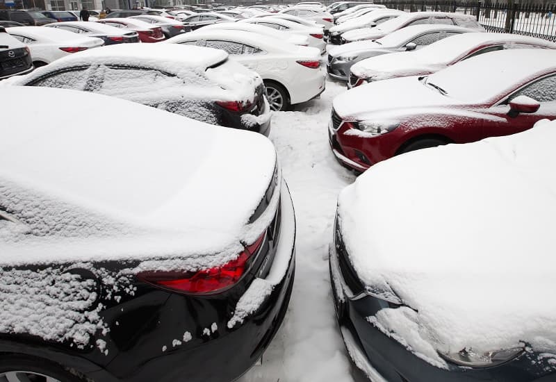 За год продажи новых легковушек в Кировской области упали на 16%