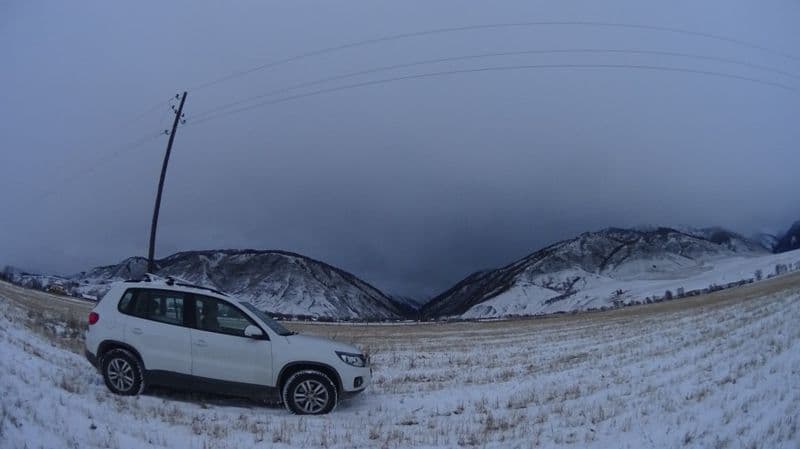 Деревенский тест-драйв: верхом на Volkswagen Tiguan