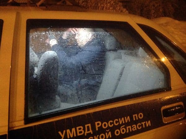 Пьяный водитель в Кирове пытался избежать задержания, представившись полицейским