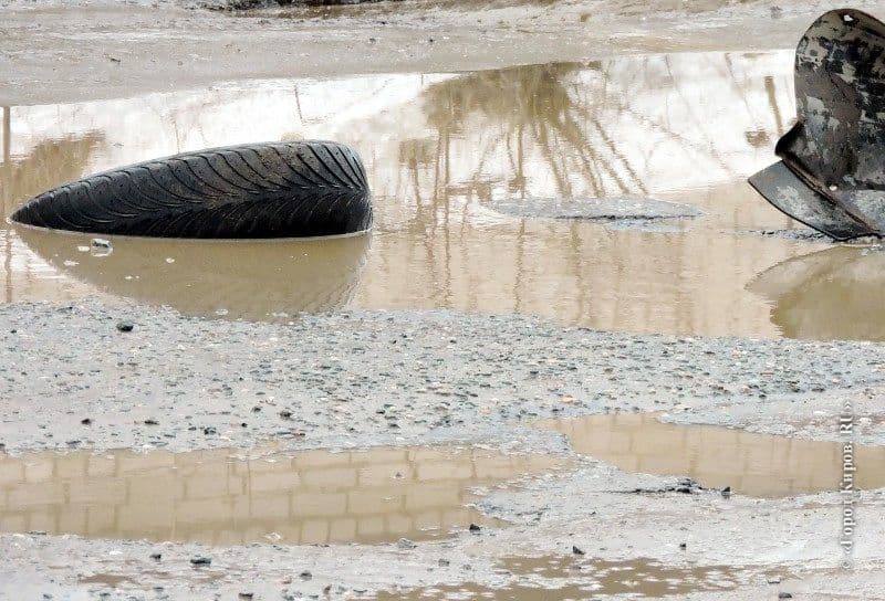 Кировчанам составили инструкцию, как отсудить ущерб от попадания в яму