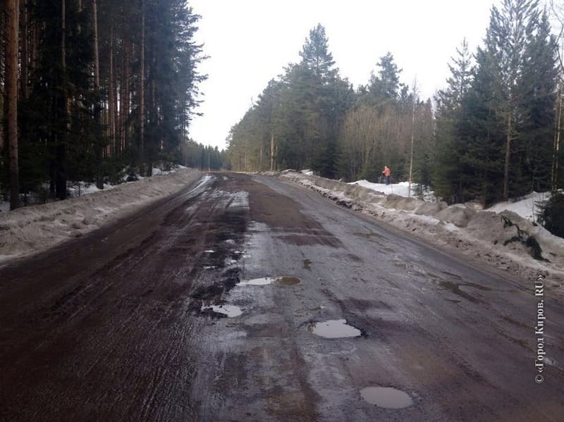 Дорога Киров - Сидоровка закрыта для большегрузов до 10 августа