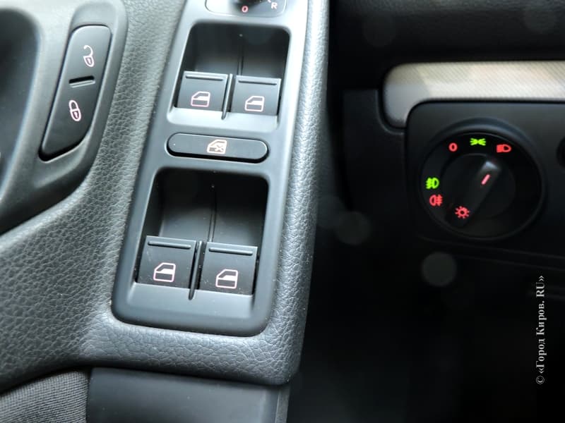 Тест-драйв Volkswagen Golf VI: 3 года радости