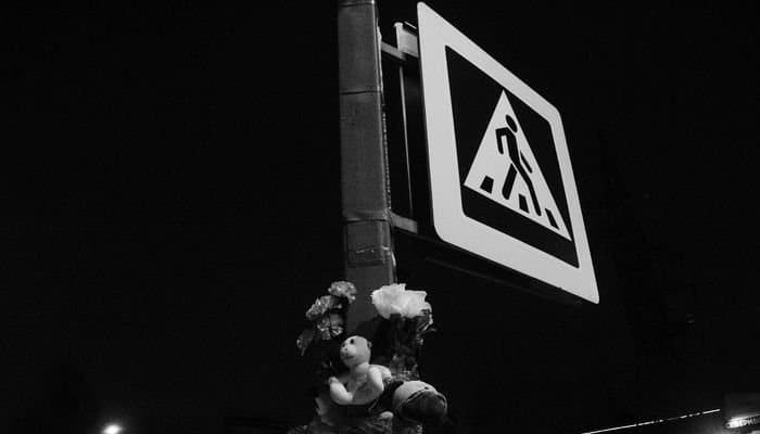 Мама сбитой у «Макси» девочки отправила подписи в администрацию Кирова