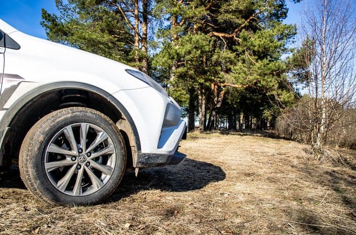 Tест-драйв Toyota Rav4 2018: семейный и молодёжный самурай