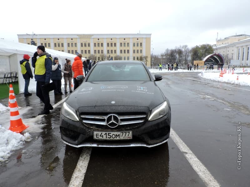 Тест-драйв Mercedes-Benz: «Мерседес» отказался от неповторимого дизайна и выпустил «леденец»