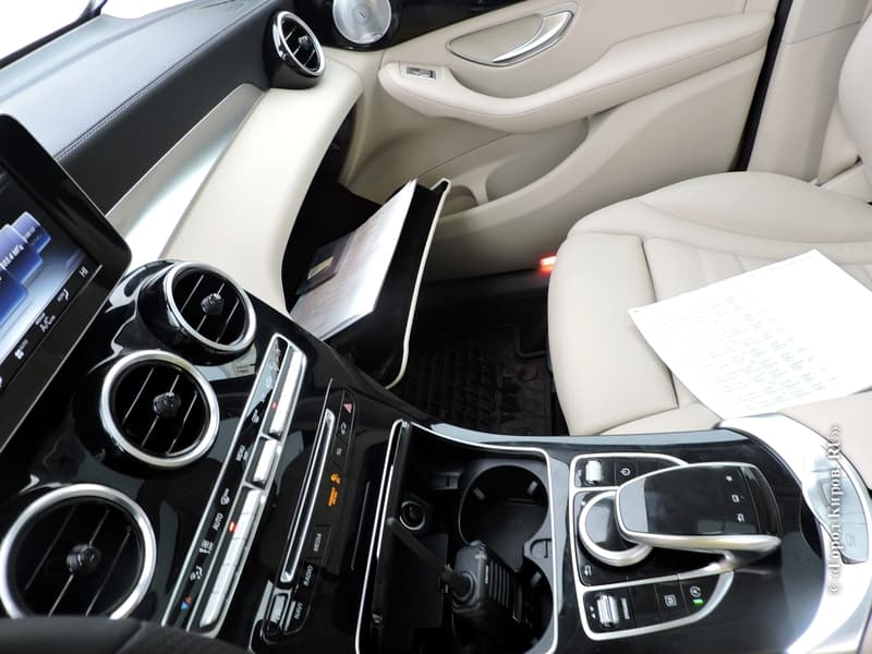 Тест-драйв Mercedes-Benz: «Мерседес» отказался от неповторимого дизайна и выпустил «леденец»