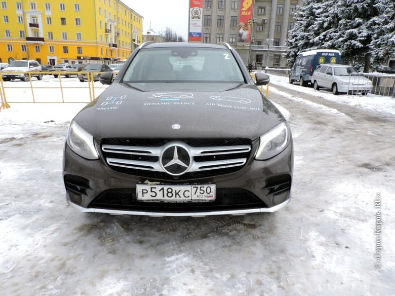 Тест-драйв Mercedes-Benz: «Мерседес» отказался от неповторимого дизайна и выпустил «леденец»