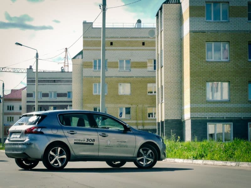 Тест-драйв Peugeot 308: сундучок с сюрпризами