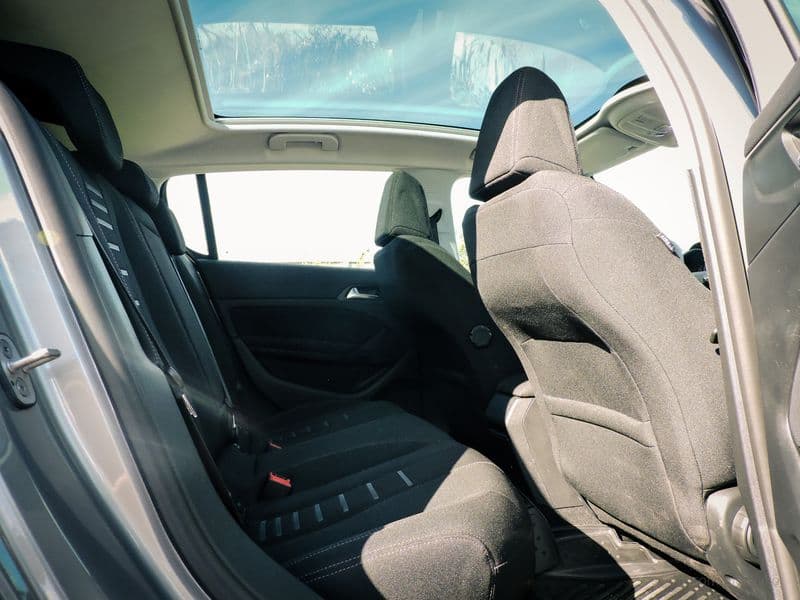 Тест-драйв Peugeot 308: сундучок с сюрпризами