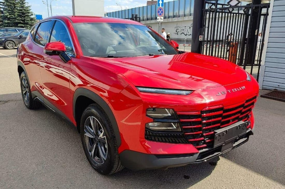 В Калининграде начали производить кроссовер Jetour Dashing